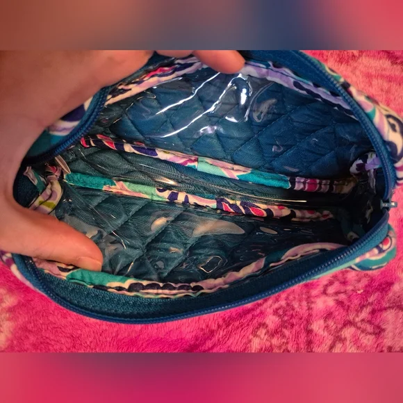 Vera Bradley Quilted Paisley Cosmetic Bag - Teal Purple Wakiki Patern - Picture 7 of 11